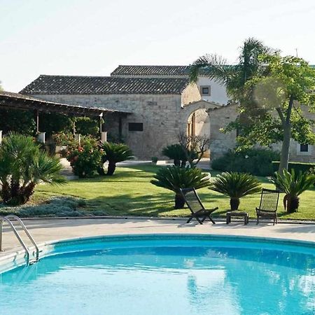 Torre Dantona Country Suites Pozzallo Eksteriør billede