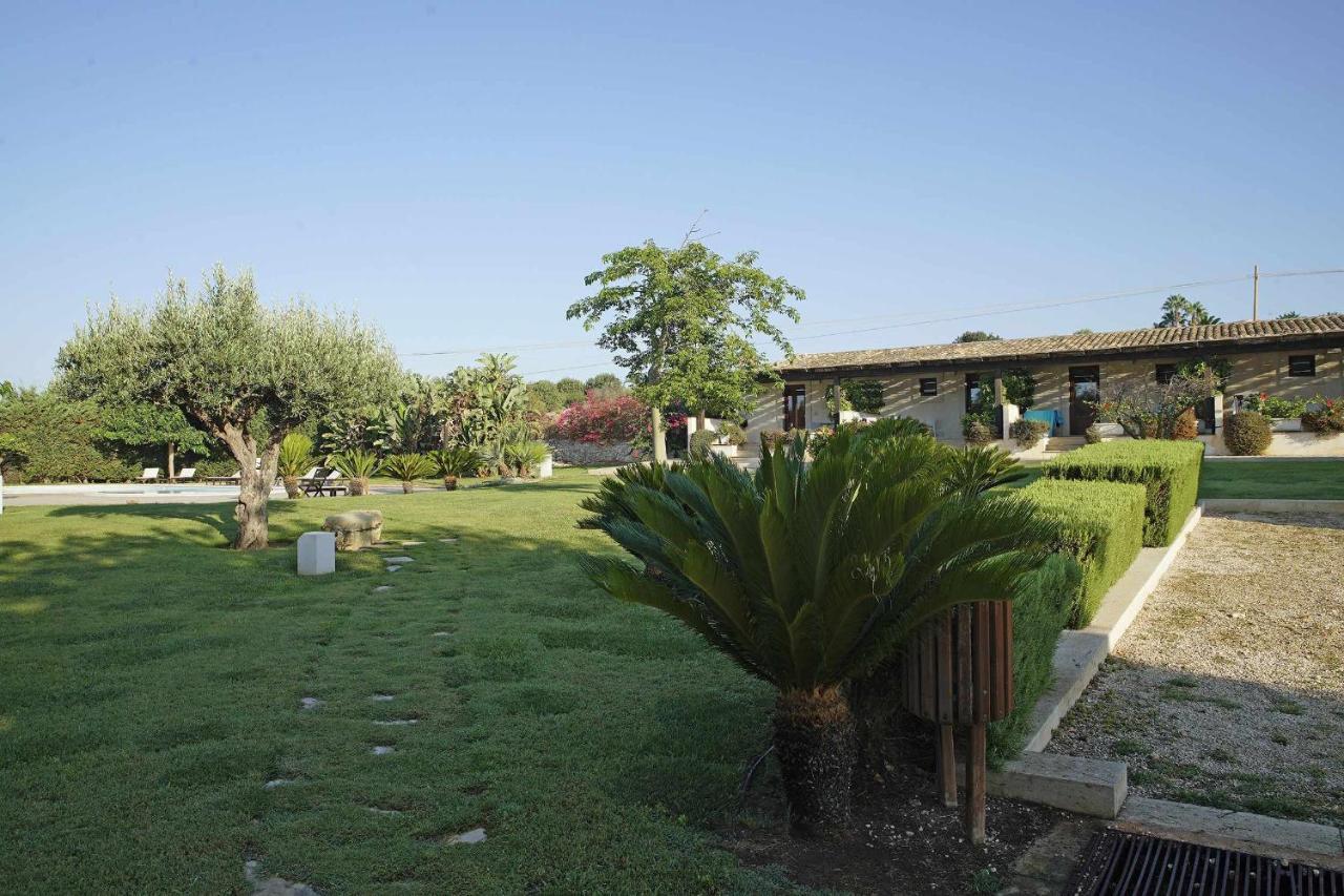 Torre Dantona Country Suites Pozzallo Eksteriør billede