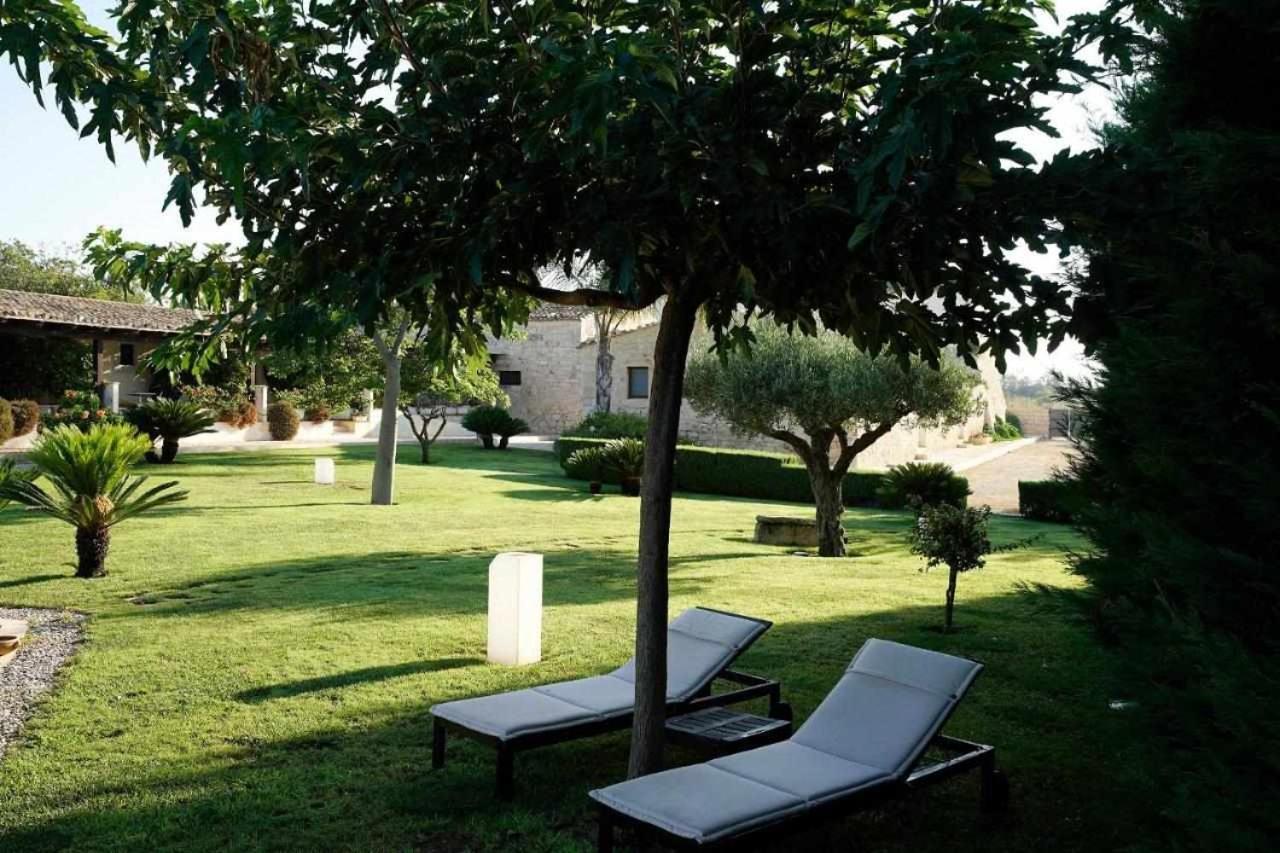 Torre Dantona Country Suites Pozzallo Eksteriør billede