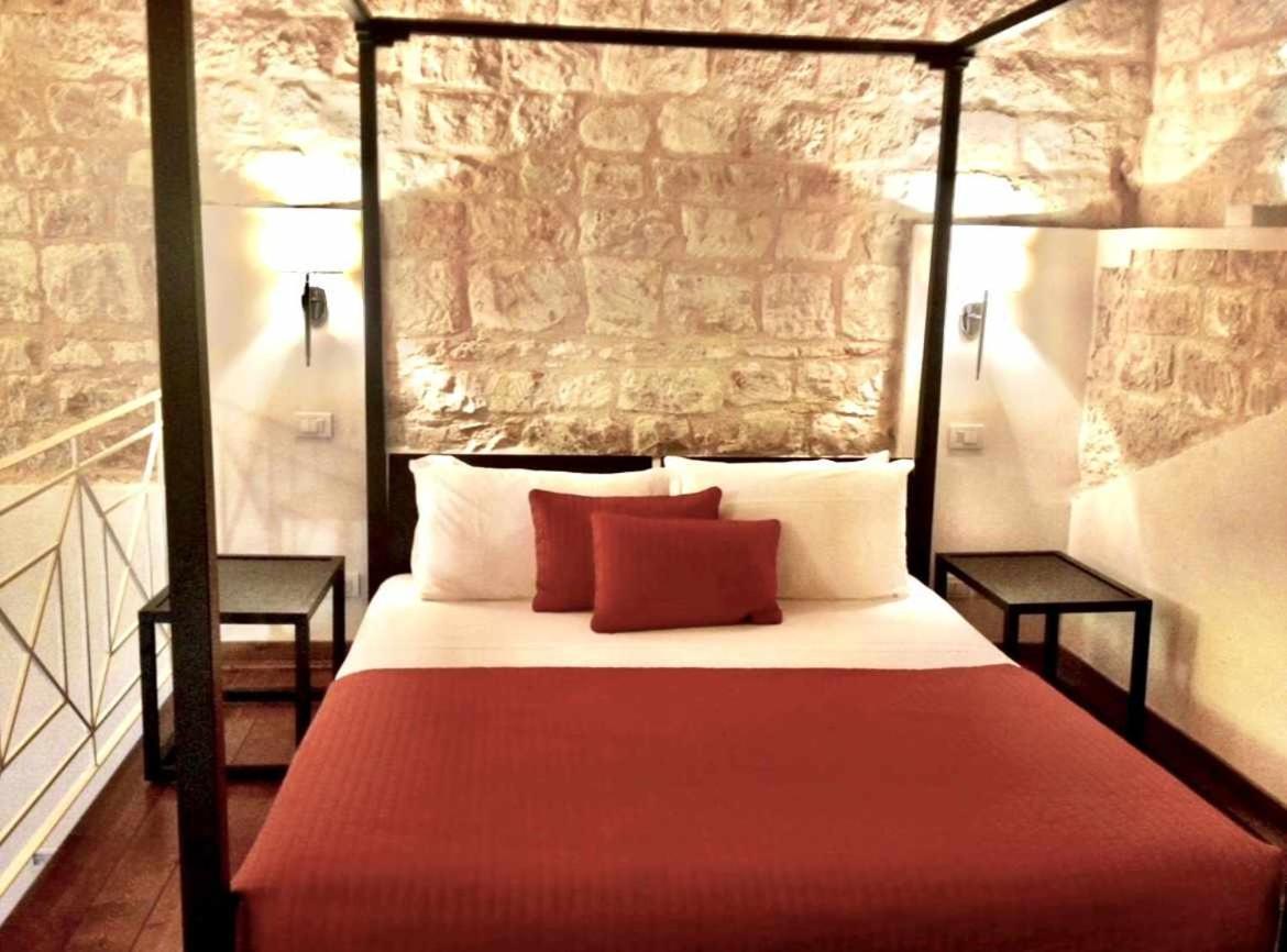 Torre Dantona Country Suites Pozzallo Eksteriør billede