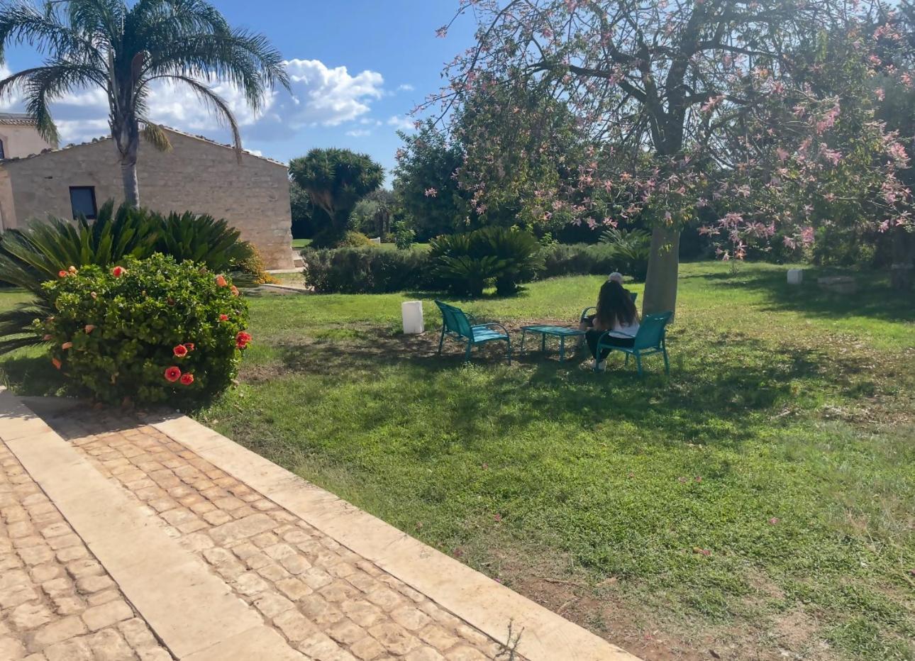 Torre Dantona Country Suites Pozzallo Eksteriør billede