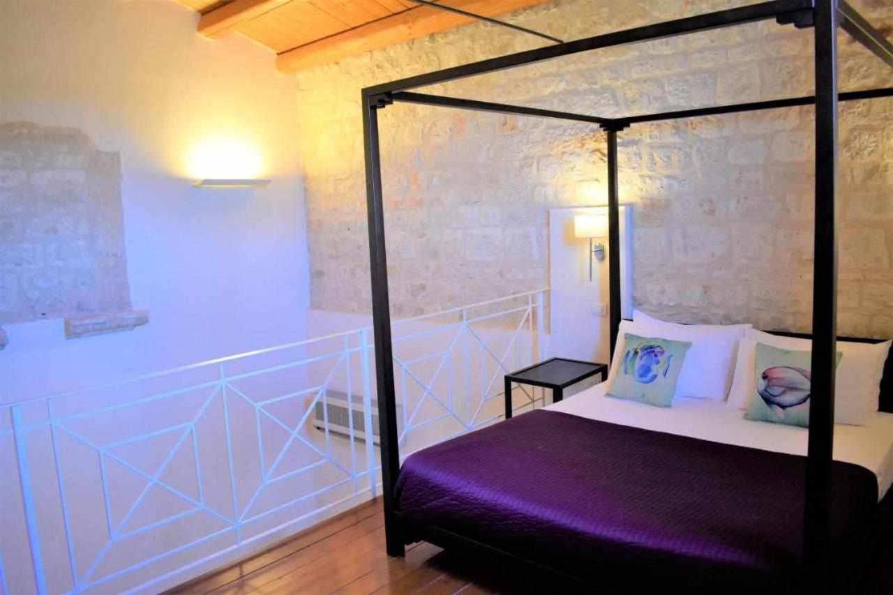 Torre Dantona Country Suites Pozzallo Eksteriør billede