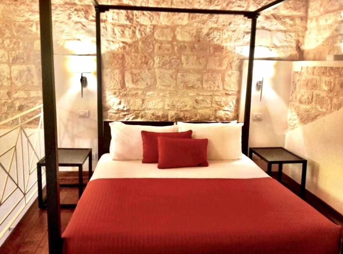 Torre Dantona Country Suites Pozzallo Eksteriør billede